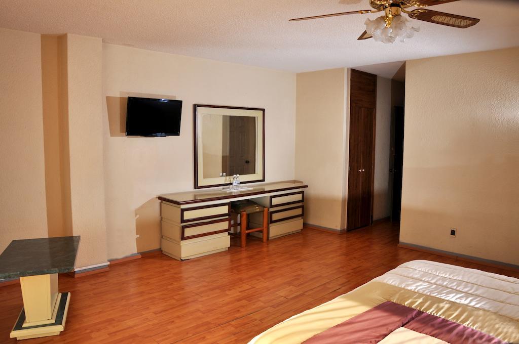 Hotel El Monte Salamanca Phòng bức ảnh