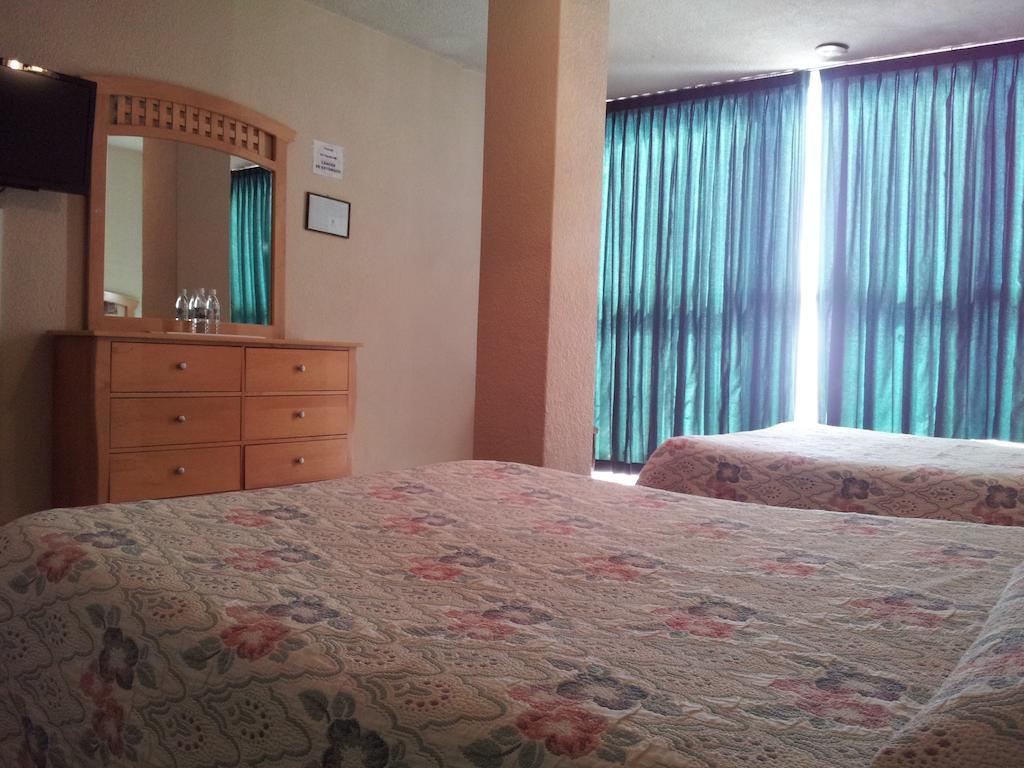 Hotel El Monte Salamanca Phòng bức ảnh