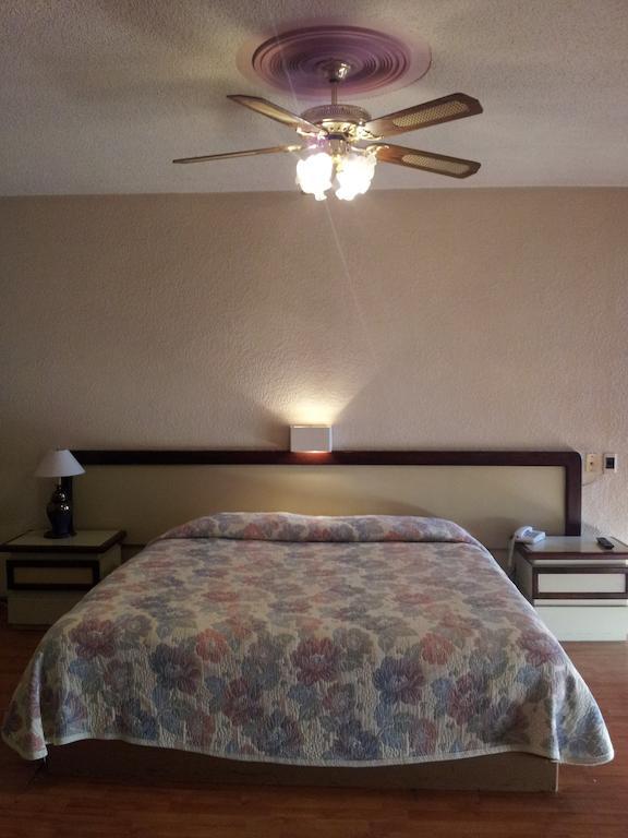Hotel El Monte Salamanca Phòng bức ảnh