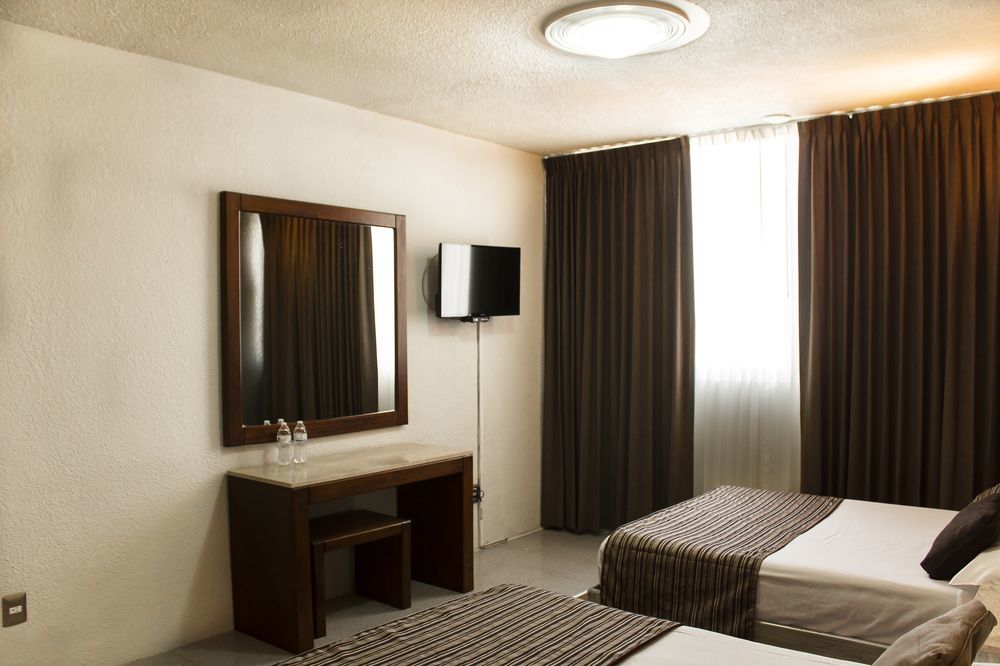 Hotel El Monte Salamanca Ngoại thất bức ảnh
